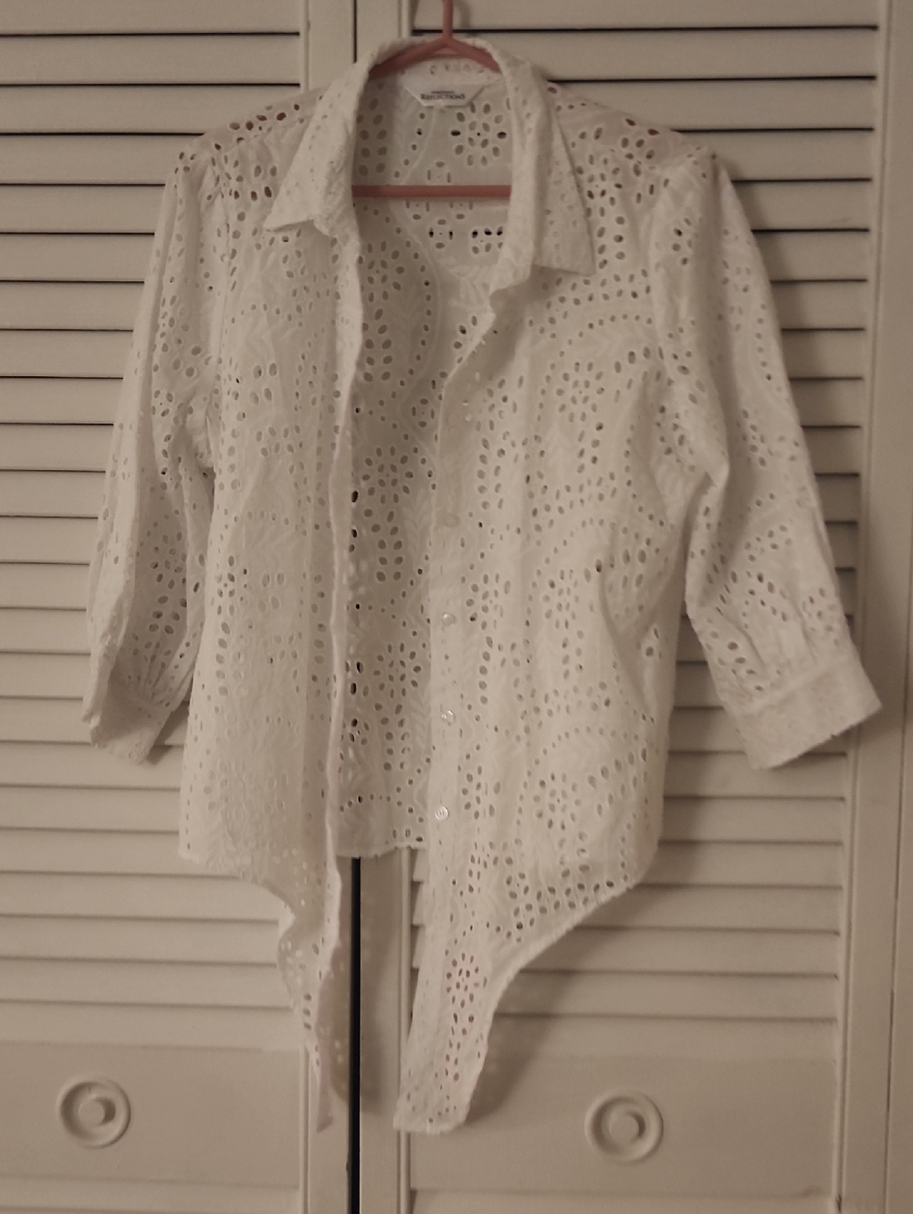 Northern Reflections White Eyelet Button-Down Shirt Front Tie
